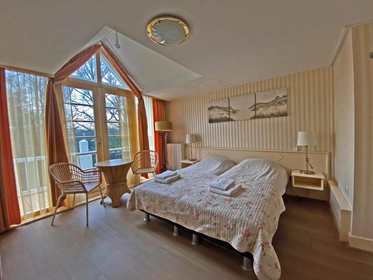 Villa Prinsenhof # Vierentwintig Bergen Exterior photo